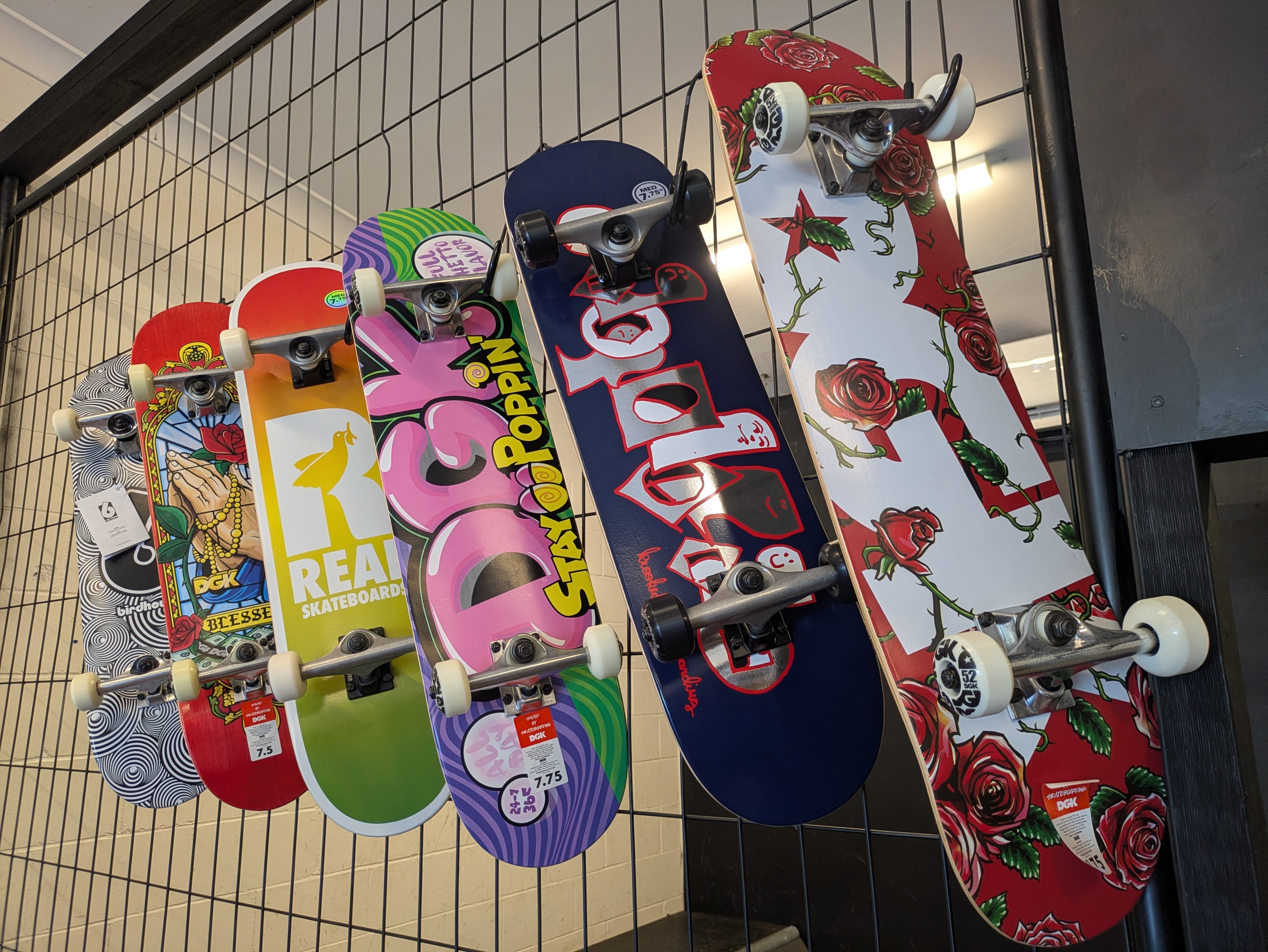 Complete Skateboards