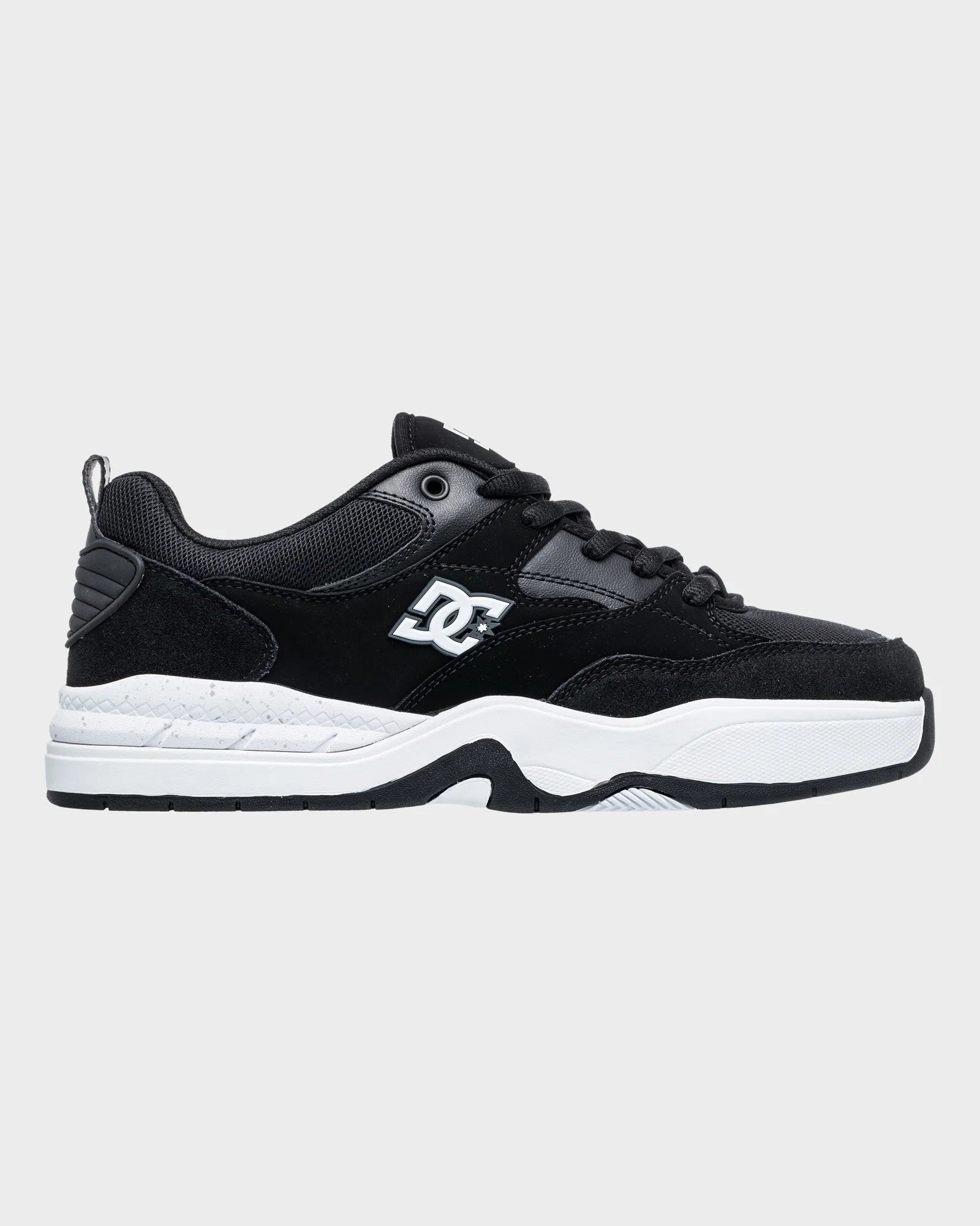 DC - Ascend - Black/White